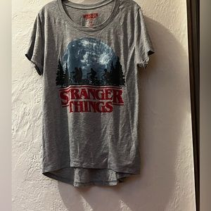 Stranger things graphic tshirt